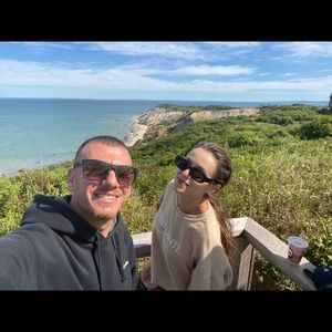 Meet your Posher, Kliton